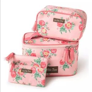NWT Matilda Jane Beauty Time Set Makeup/Travel